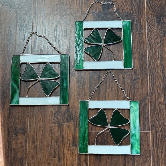🆕3 Handmade Stained Glass Shamrock Suncatchers - Picture 2 of 11
